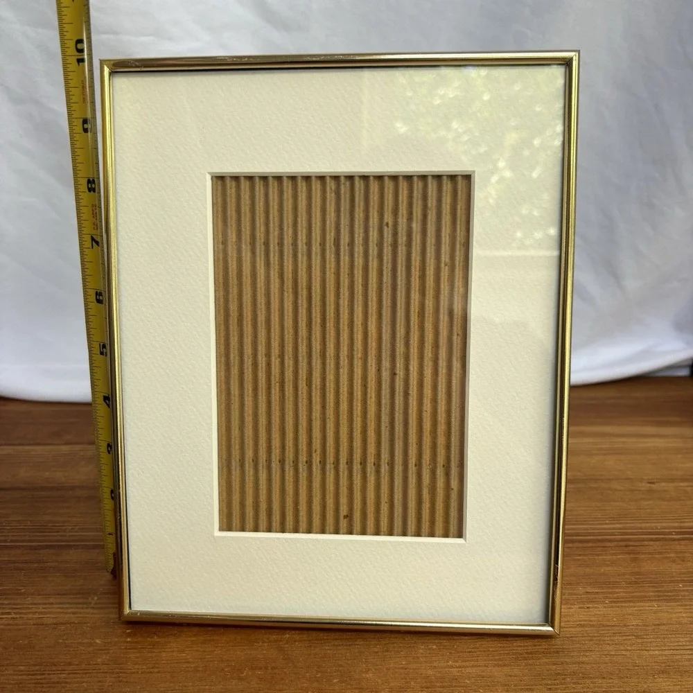 N/A gold tone